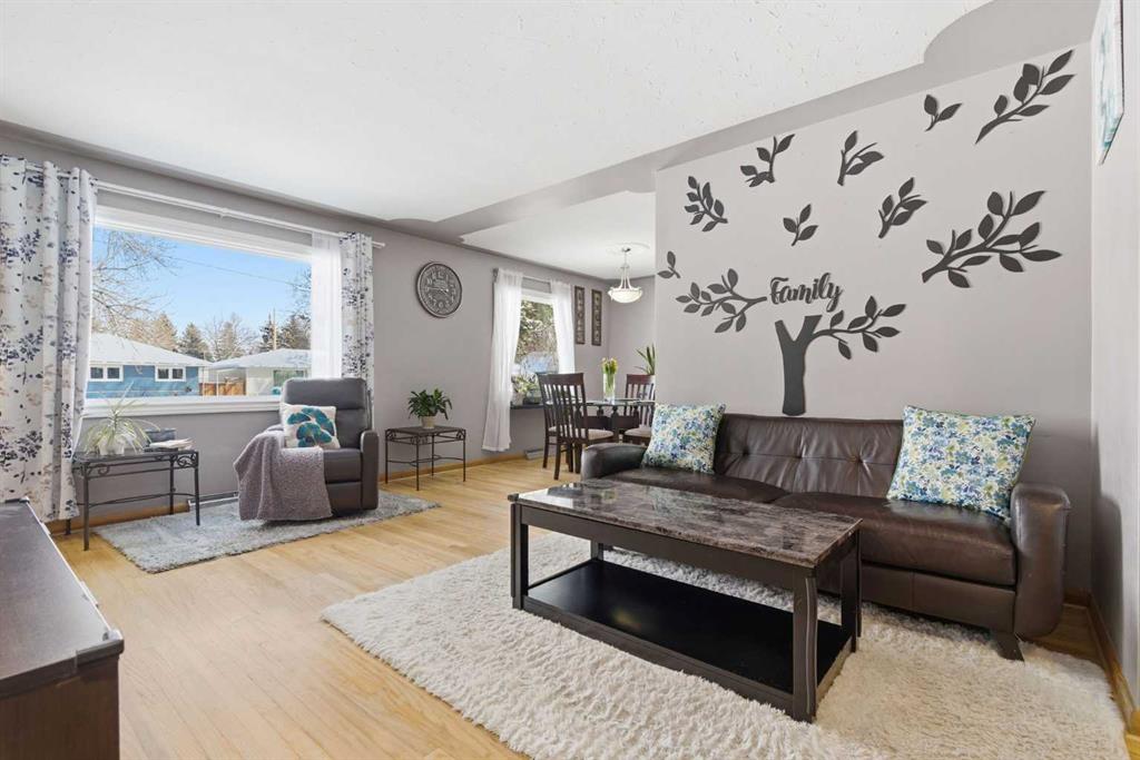 Picture for 1011 18a Street NE