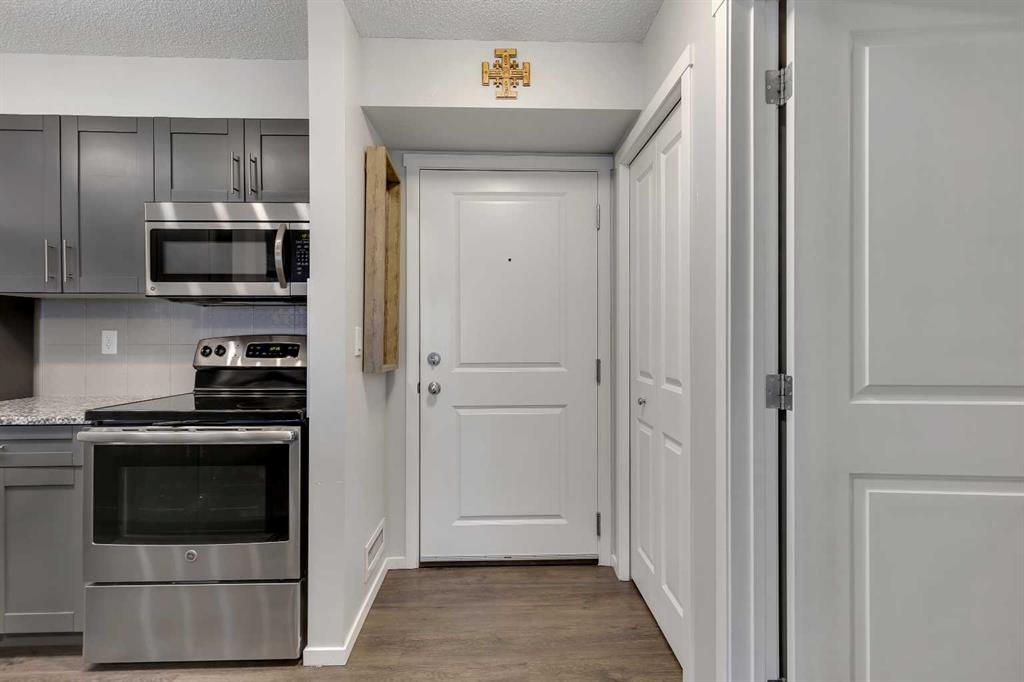 Picture for 2214, 81 Legacy Boulevard SE