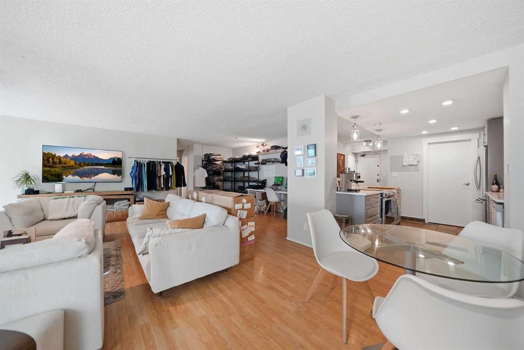 Picture for 503, 215 14 Avenue SW