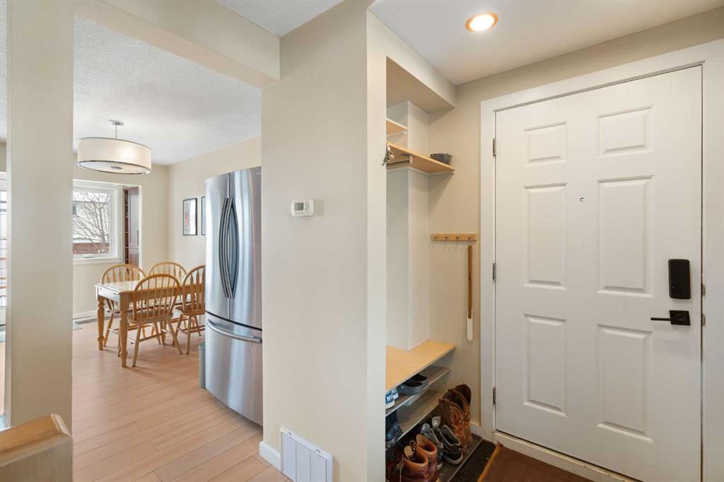 Picture for 11035 Oakfield Drive SW