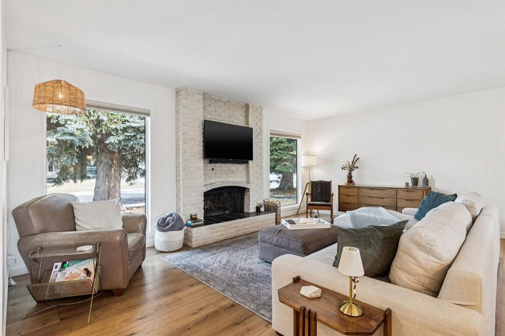 Picture for 931 Parkwood Drive SE