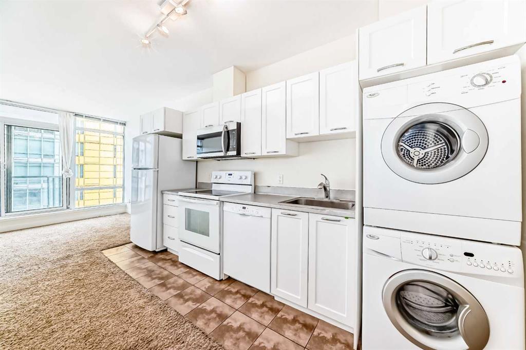 Picture for 1103, 3830 Brentwood Road NW