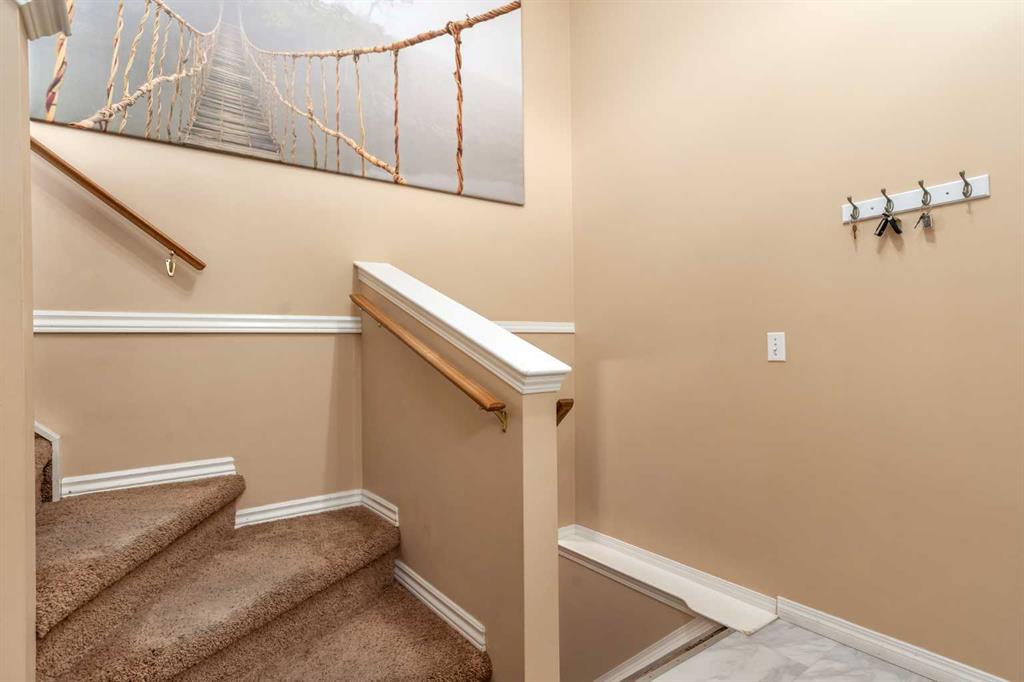 Picture for 135 Covewood Close NE