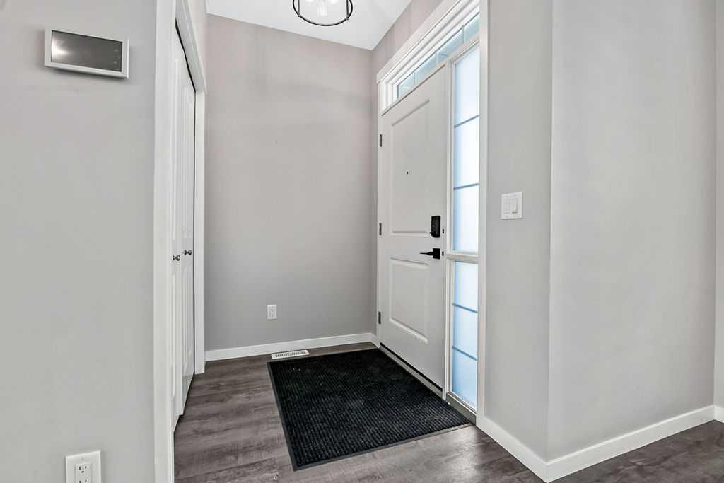 Picture for 80 Wolf Gate 