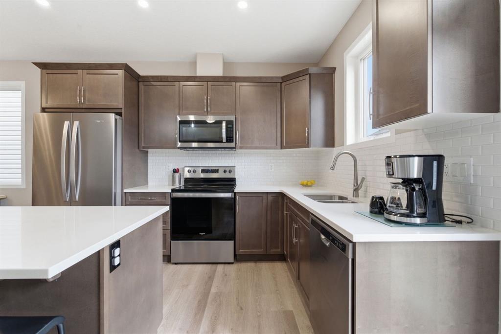 Picture for 22 Carrington Crescent NW