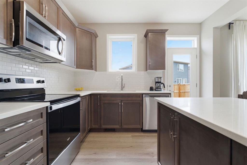 Picture for 22 Carrington Crescent NW