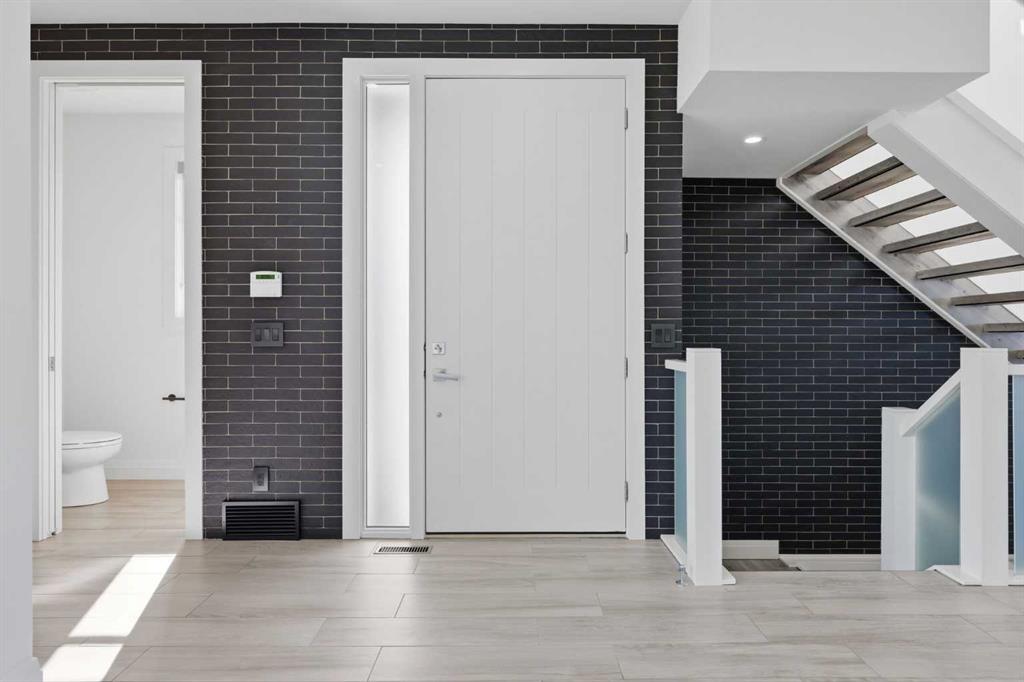 Picture for 2227 47 Street NW