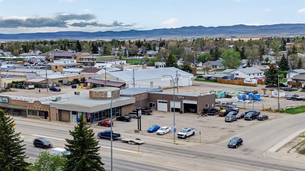 Picture for 5115 1 Street W