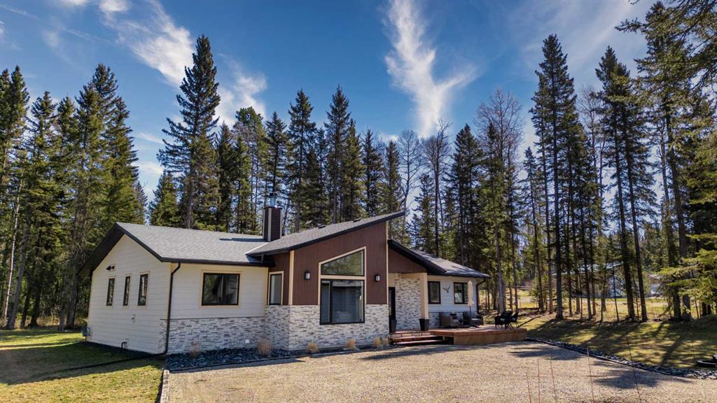 Picture for 120, 32529 Range Road 52  
