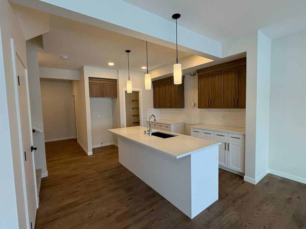Picture for 19 Legacy Glen Heights SE