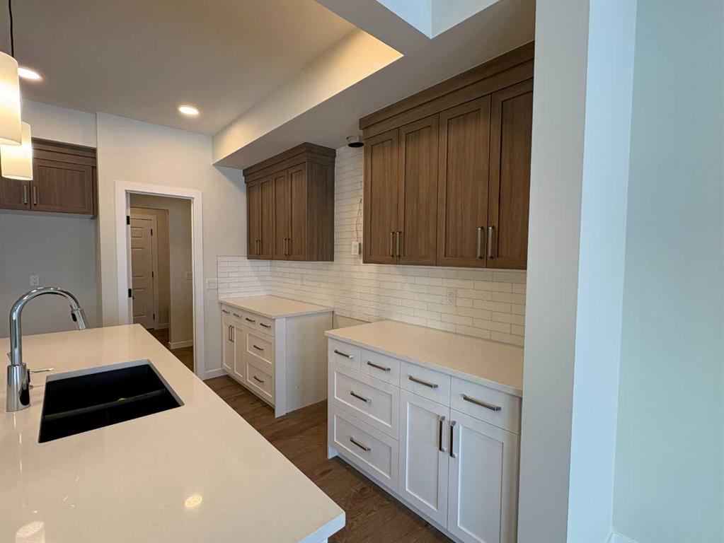 Picture for 19 Legacy Glen Heights SE