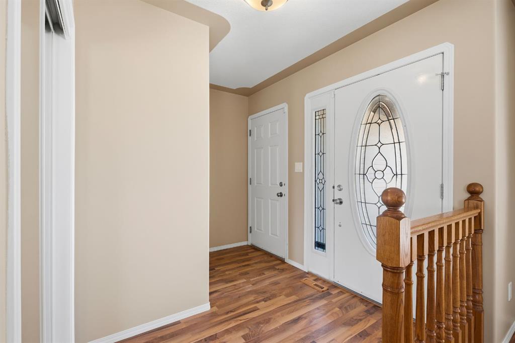 Picture for 64 ISBISTER Close 