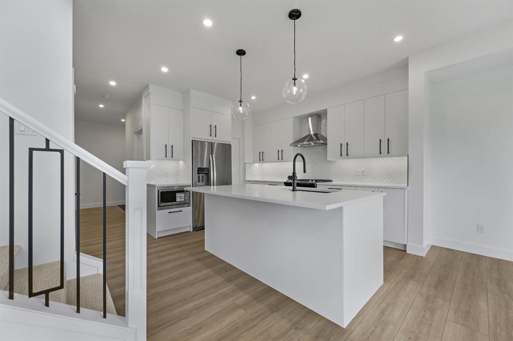 Picture for 135 Walgrove Bay SE