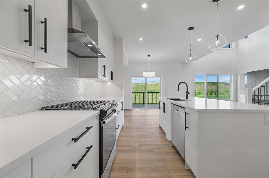 Picture for 135 Walgrove Bay SE