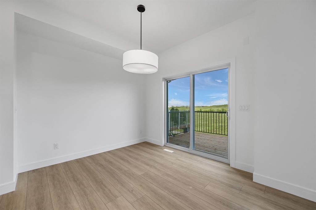 Picture for 135 Walgrove Bay SE