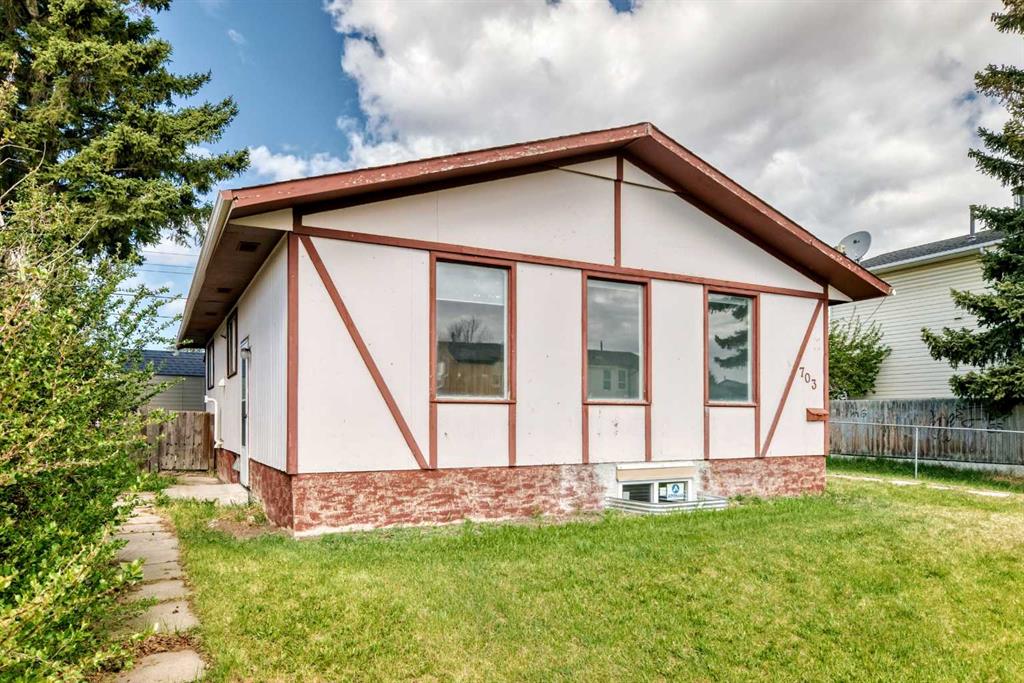 Picture for 703 58 Street SE