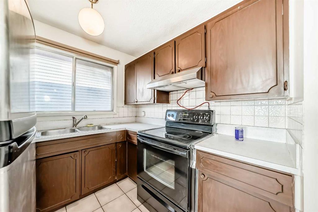 Picture for 703 58 Street SE