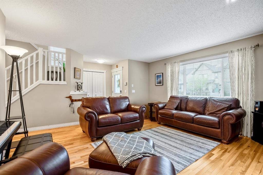 Picture for 221 Drake Landing Lane 