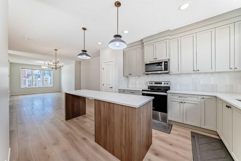 Picture for 66 Sage Hill Lane NW