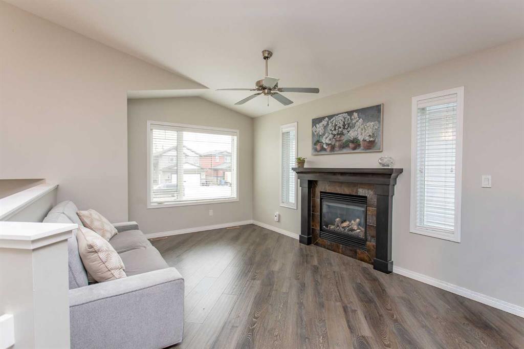 Picture for 5 Henderson Close 