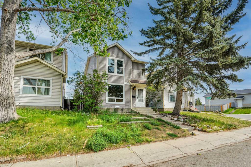 Picture for 74 Castledale Way NE