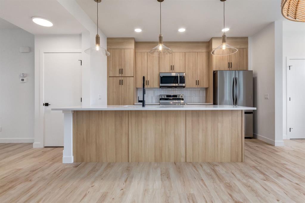 Picture for 764 Sora Boulevard SE