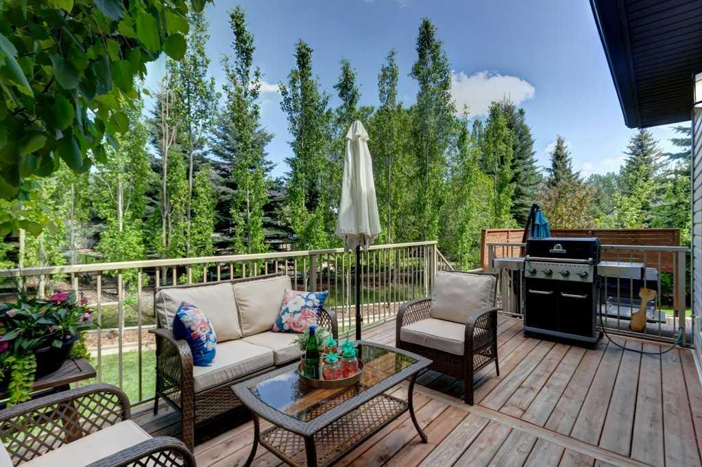 Picture for 8 Crystal Green Grove 