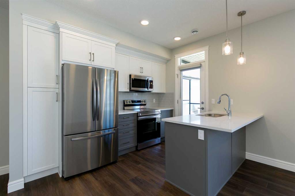 Picture for 207, 414 Seton Passage SE