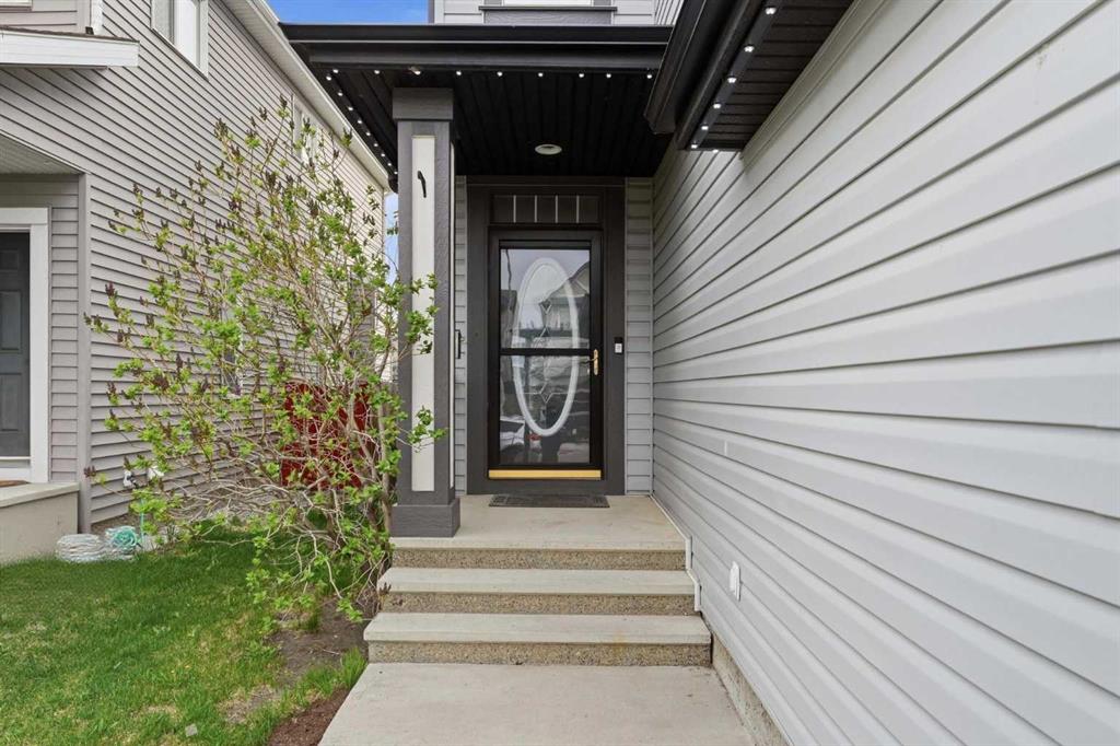 Picture for 121 Copperstone Close SE