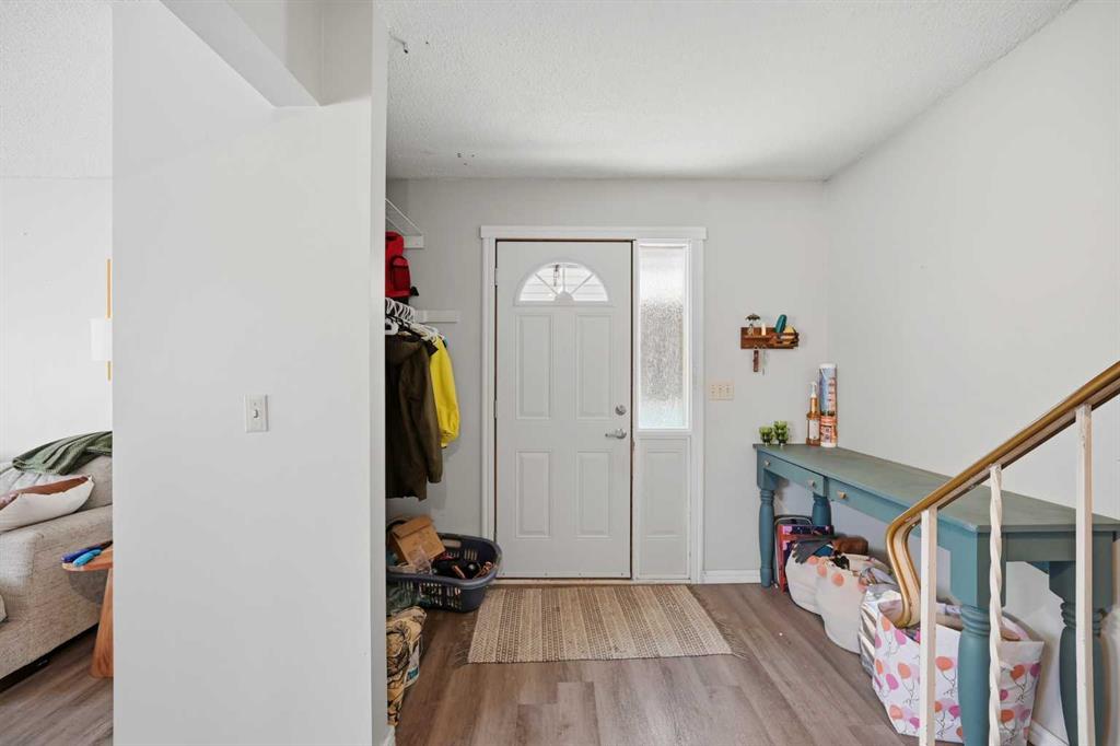 Picture for 2, 6416 4a Street NE