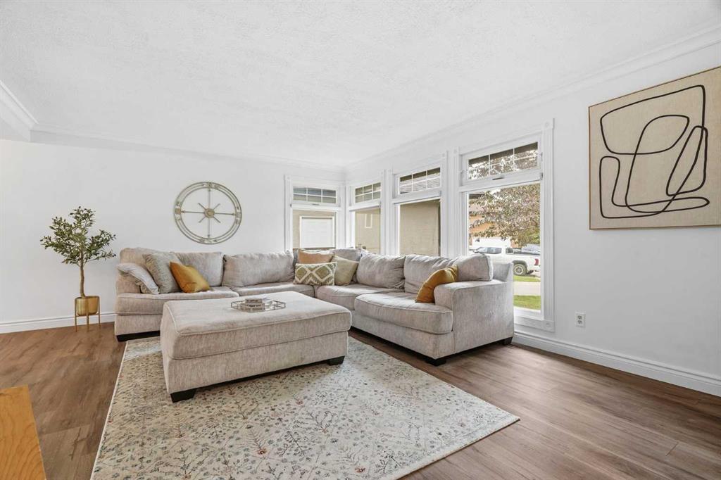 Picture for 527 Deer Side Place SE