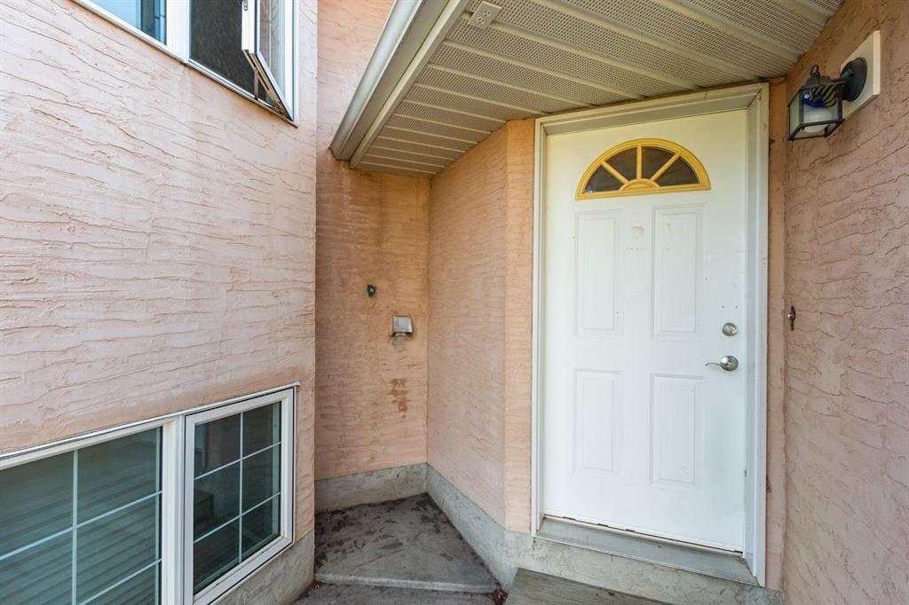 Picture for A, 4421 47 Avenue 