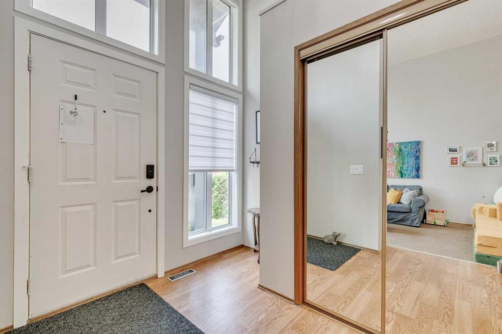 Picture for 24 Millcrest Road SW