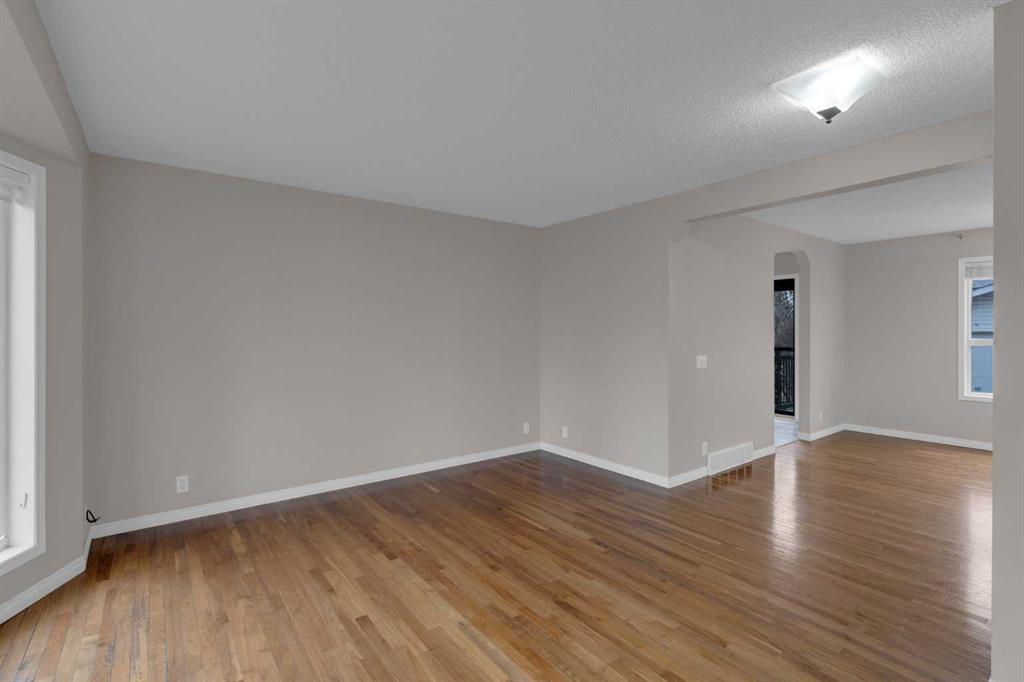 Picture for 230 Tuscany Valley Drive NW