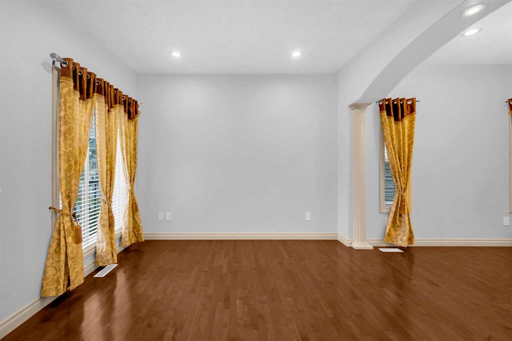 Picture for 583 Taralake Way NE