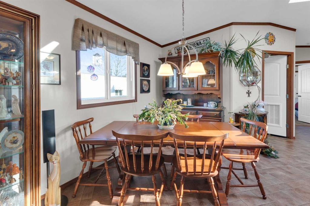 Picture for 113, 99 Arbour Lake Rd NW  