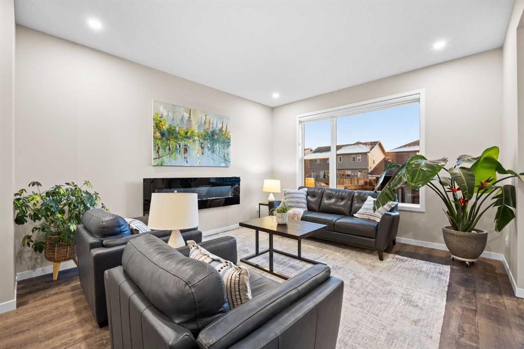 Picture for 80 Wolf Gate 