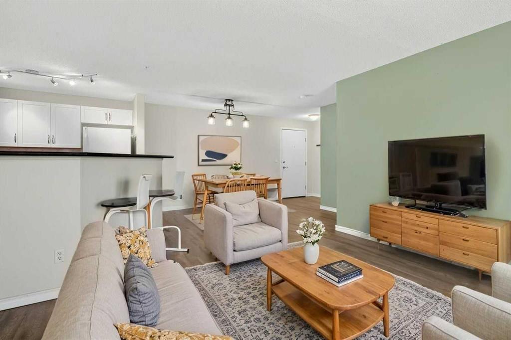 Picture for 4316, 10 Prestwick Bay SE