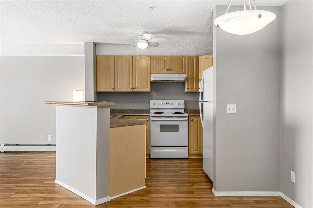 Picture for 1331, 8810 Royal Birch Boulevard NW