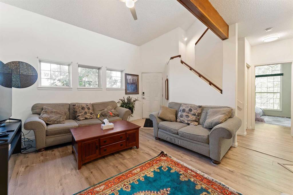 Picture for 606, 1997 Sirocco Drive SW