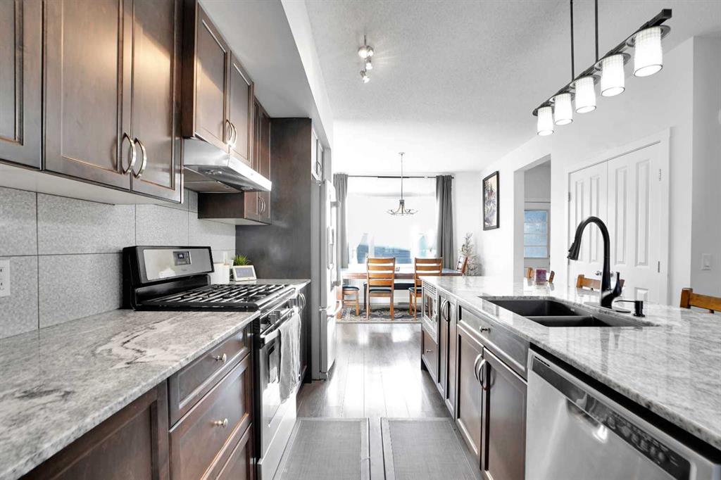 Picture for 243 Cornerstone Avenue NE