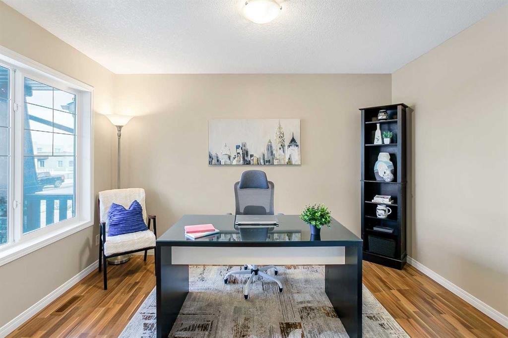 Picture for 37 Silverado Saddle Avenue SW