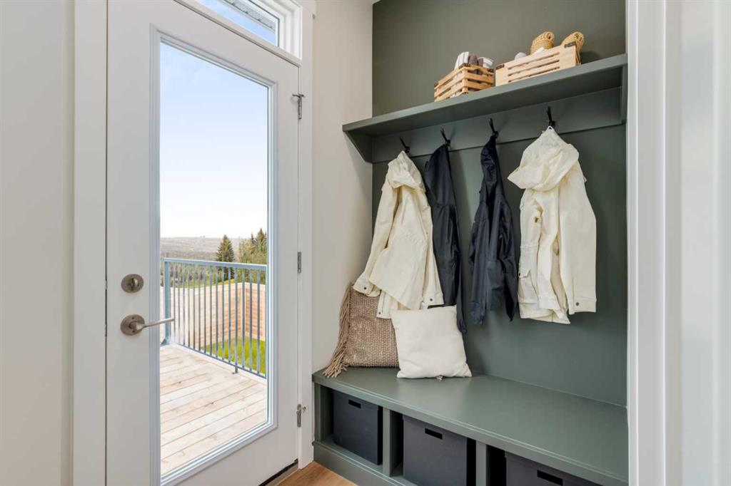 Picture for 154 Bartlett Crescent SE