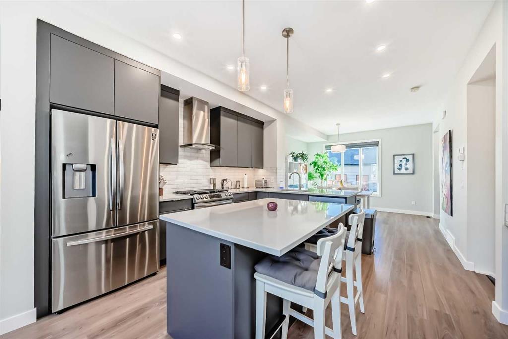 Picture for 115 Wolf Hollow Park SE