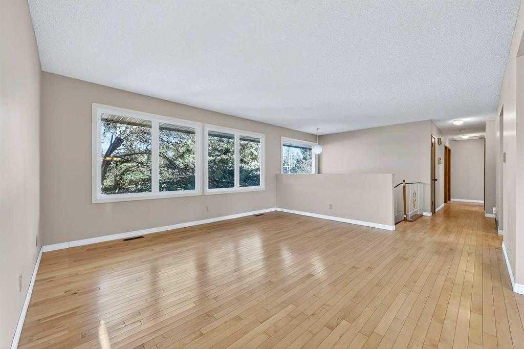 Picture for 5315 Valiant Drive NW