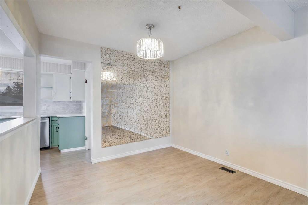 Picture for 5611 Maidstone Crescent NE