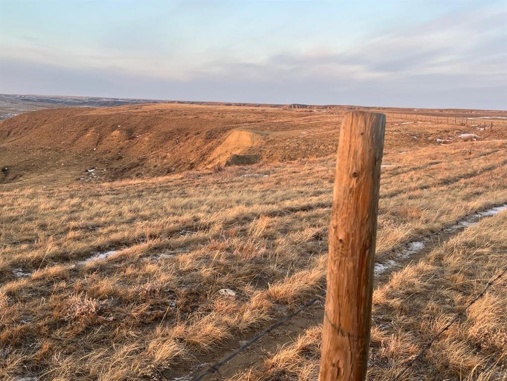 Picture for  NE, NW 27 20 1 W4, All Sec 28 20 1 W4, SE 29&amp;SE 34  