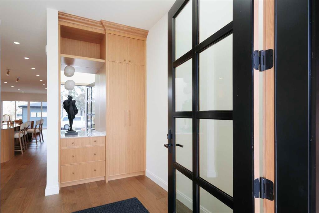 Picture for 1222 8 Avenue SE