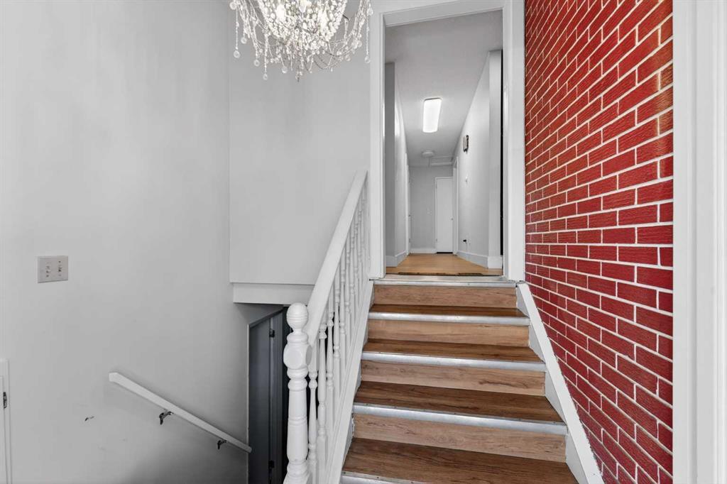 Picture for 6003 Pinepoint Drive NE