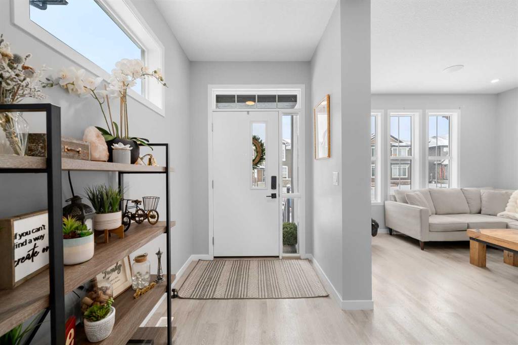 Picture for 92 Wolf Gate 